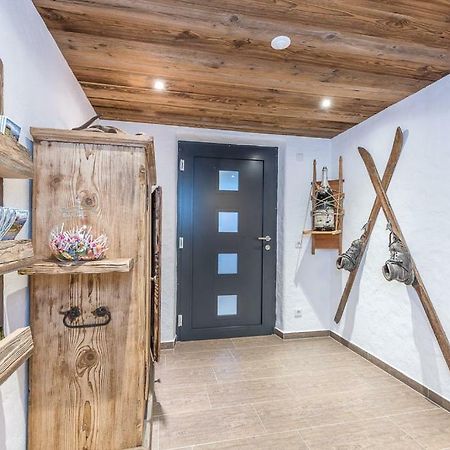 Haus Moesenlechner Apartamento Maishofen Exterior foto