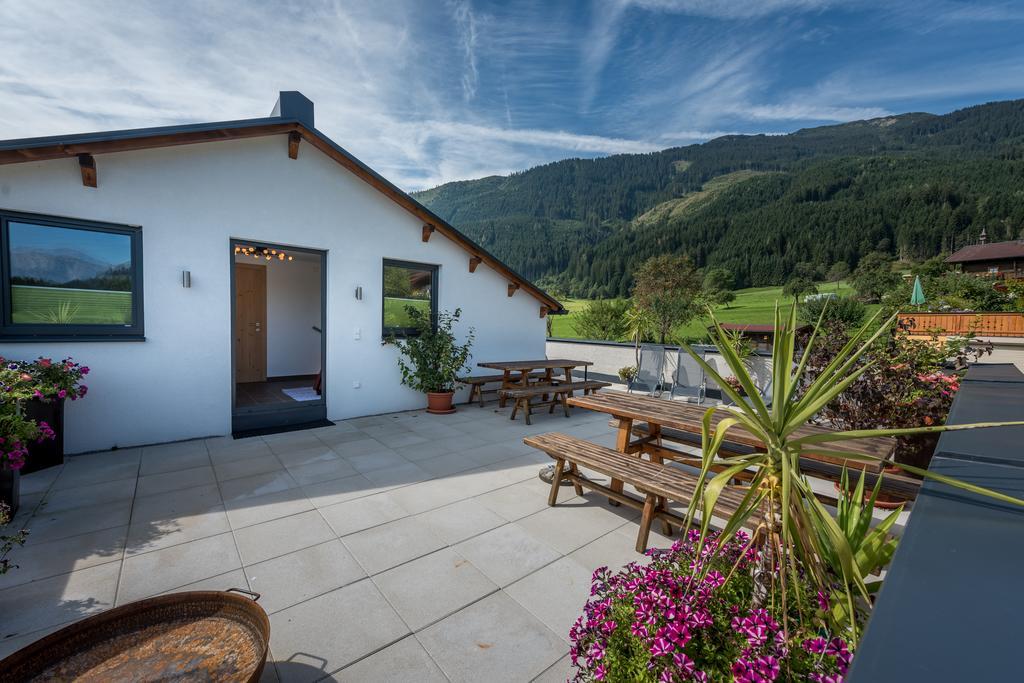 Haus Moesenlechner Apartamento Maishofen Exterior foto