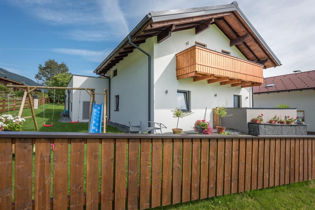 Haus Moesenlechner Apartamento Maishofen Exterior foto