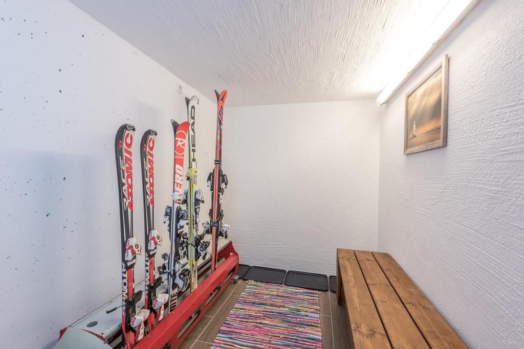 Haus Moesenlechner Apartamento Maishofen Exterior foto